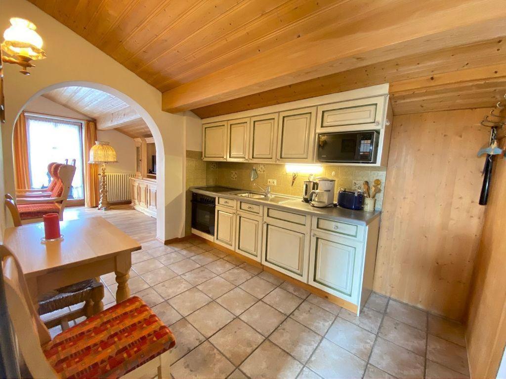 Ferienwohnung Emilia Mit Bergblick ルーポルディング エクステリア 写真